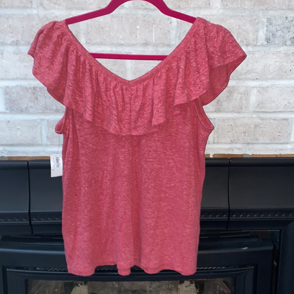NWT Heathered Red Ruffle Tee - Small - Picture 2 of 5